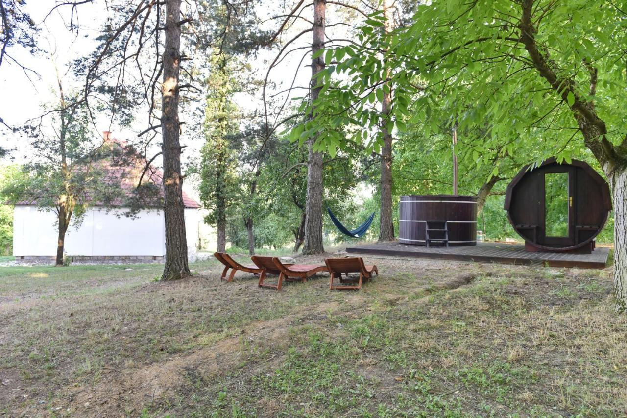 Vacation House Stala La La Pozega Экстерьер фото